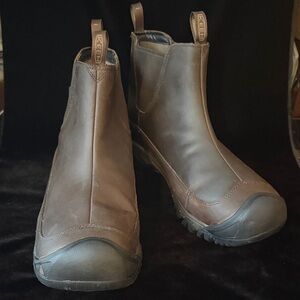 KEEN Anchorage III Waterproof Chelsea Boots